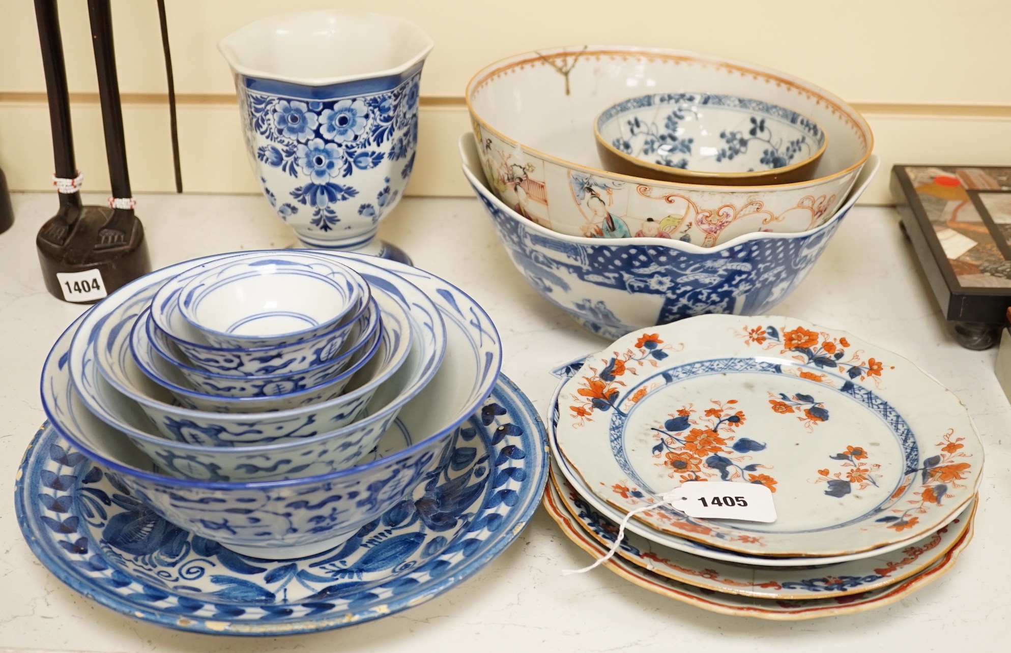 An assortment of 18th century and later Chinese porcelain, a tin-glazed earthenware charger and a Delft vase